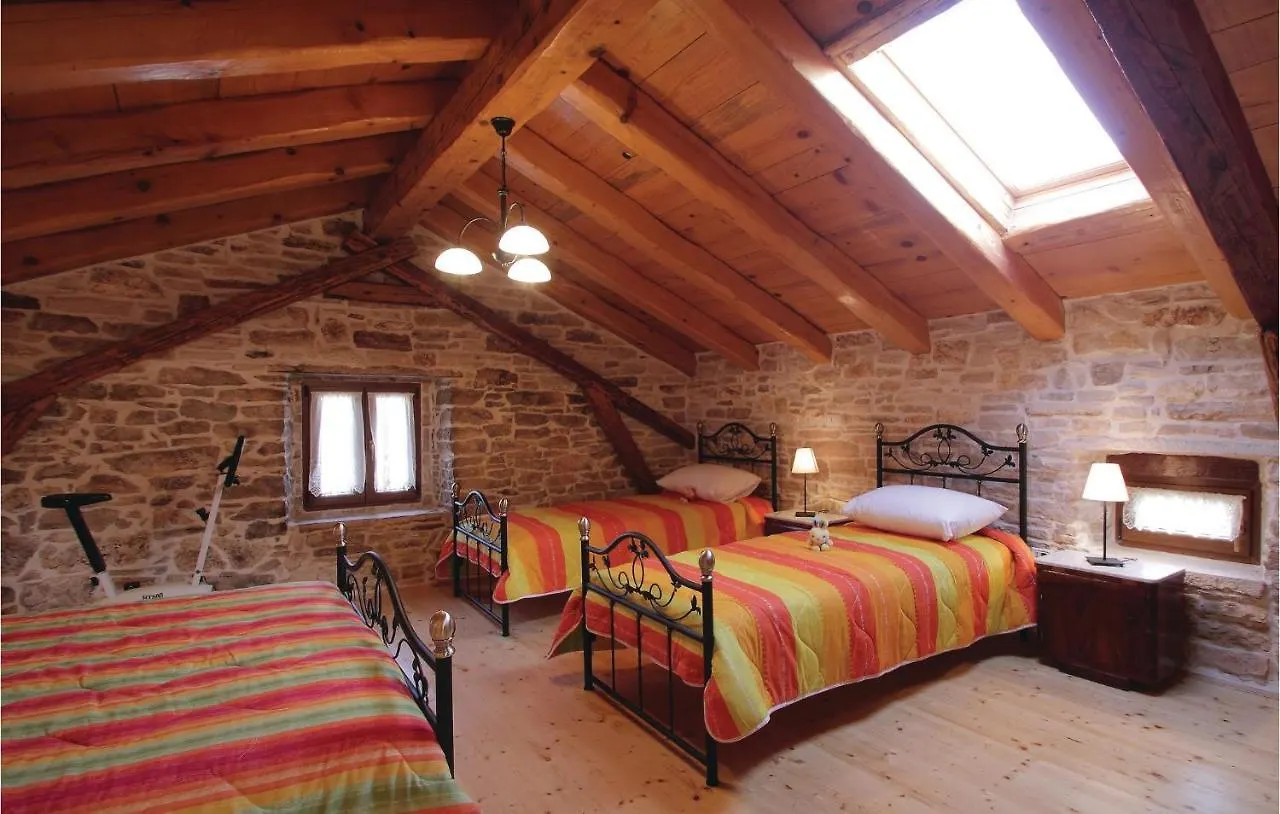 Awesome Home In Manjadvorci With Wifi Croatia